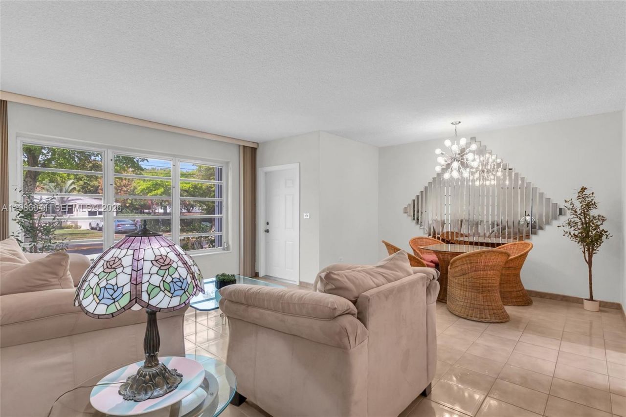 1081 SW 63rd Ave, West Miami, FL 33144 Photo