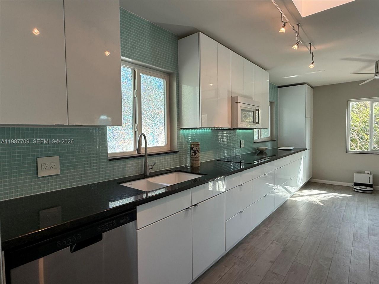 201 Fluvia Ave, Coral Gables, FL 33134 Photo