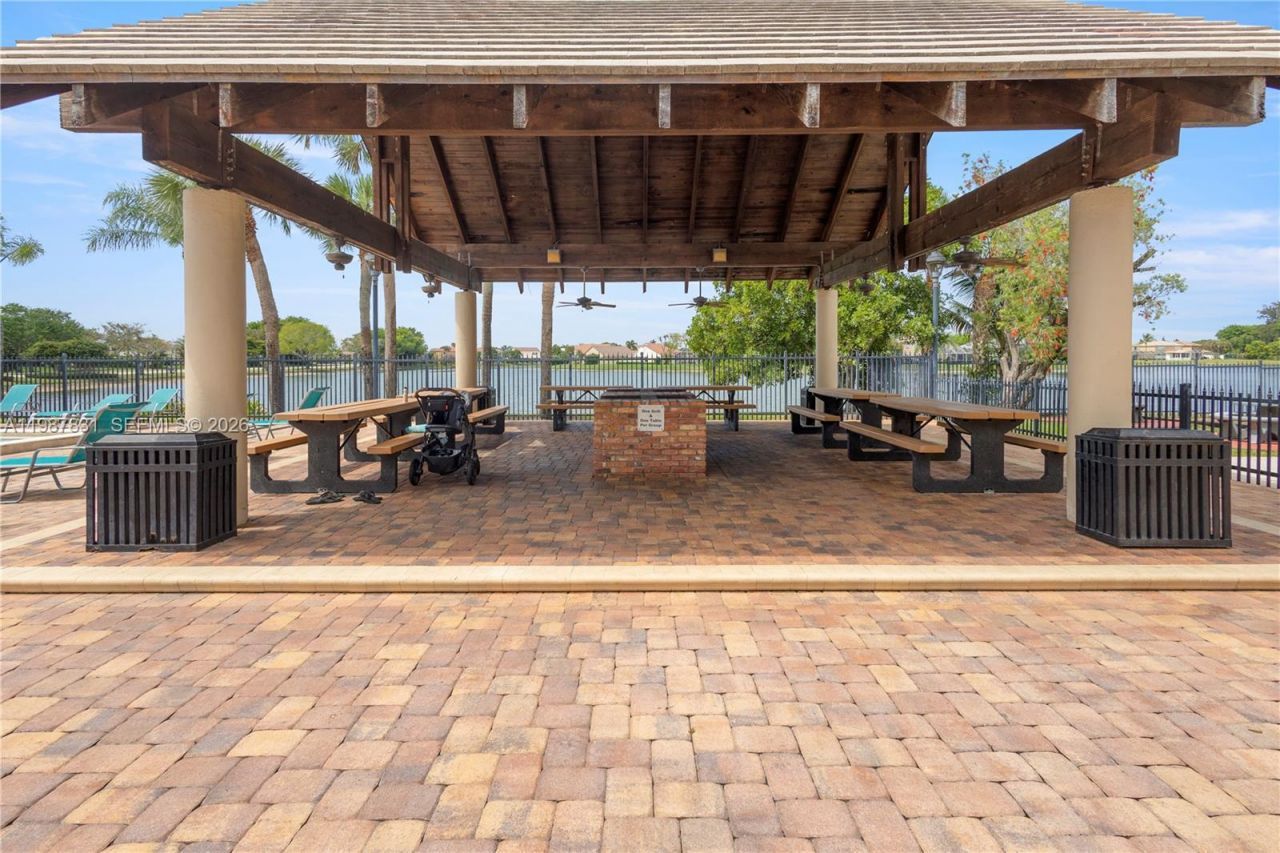 18551 Woodstream Dr , Boca Raton, FL 33498 Photo