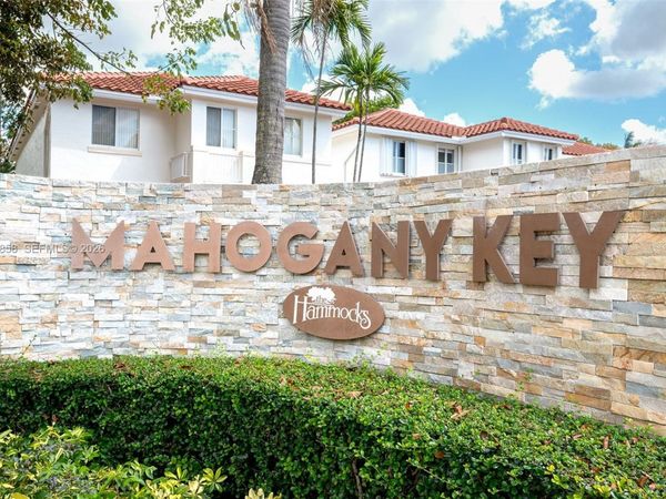 10441 Mahogany Key Cir , Unit 101, Miami, FL 33196
