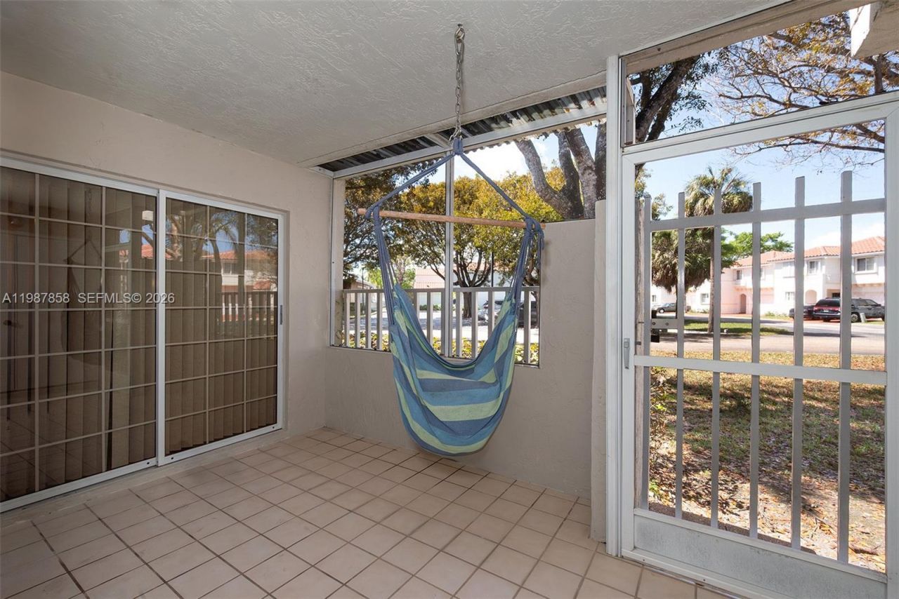 10441 Mahogany Key Cir , Unit 101, Miami, FL 33196 Photo