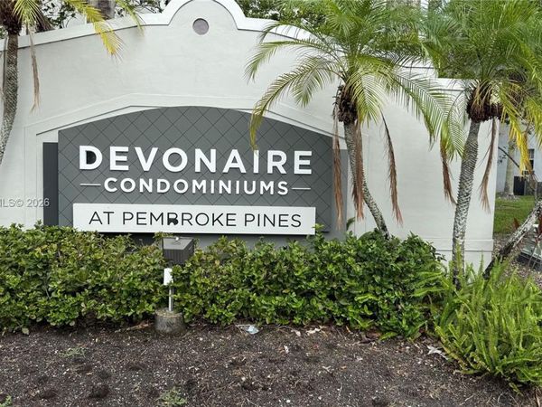 11133 SW 8th St, Unit 102, Pembroke Pines, FL 33025