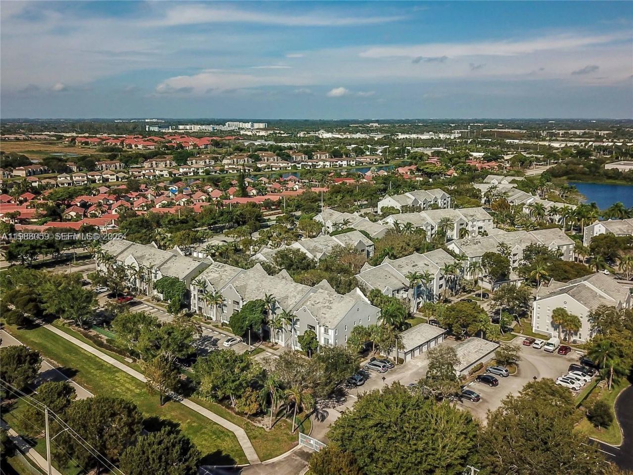 11133 SW 8th St, Unit 102, Pembroke Pines, FL 33025 Photo