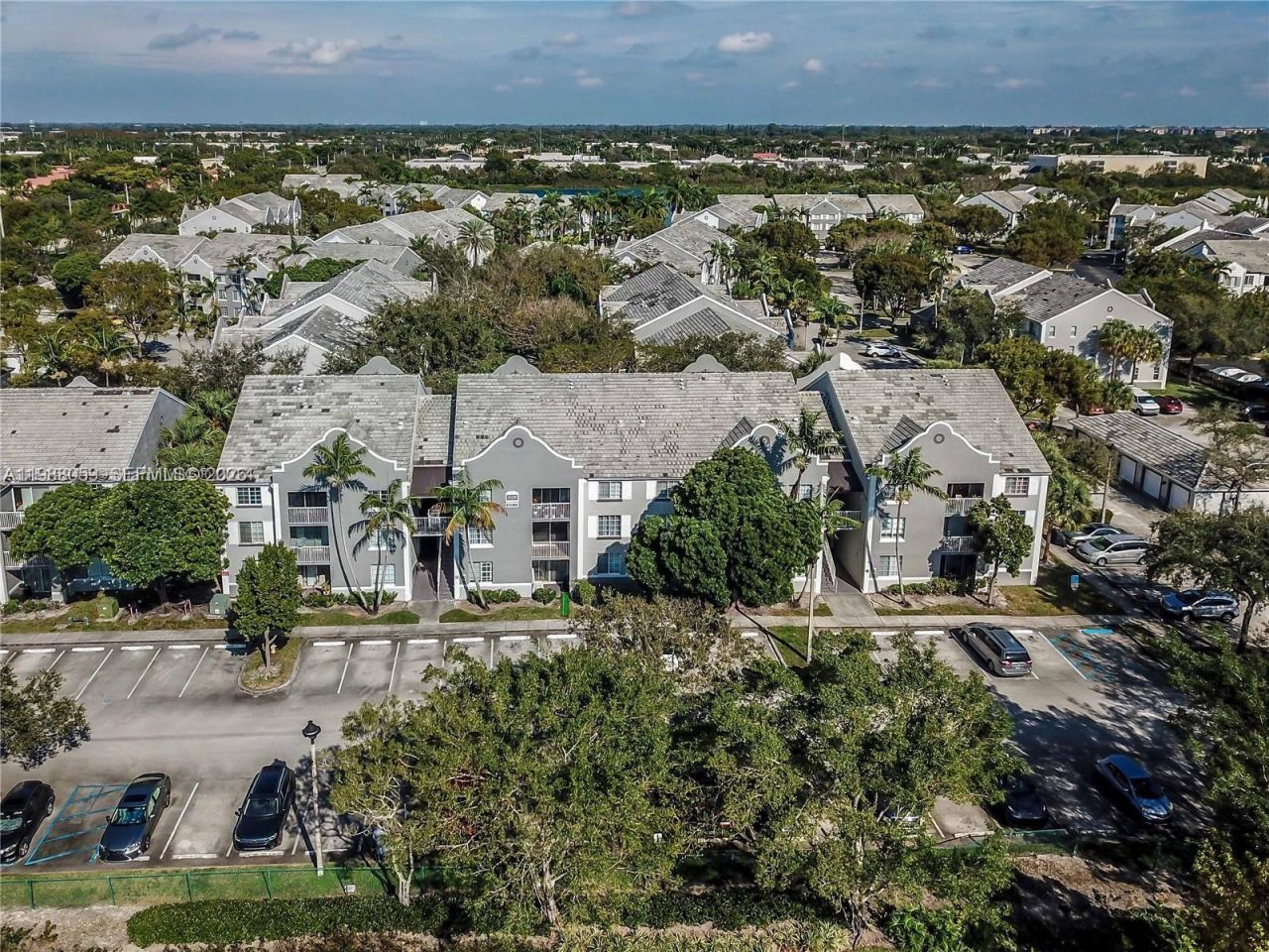 11133 SW 8th St, Unit 102, Pembroke Pines, FL 33025 Photo