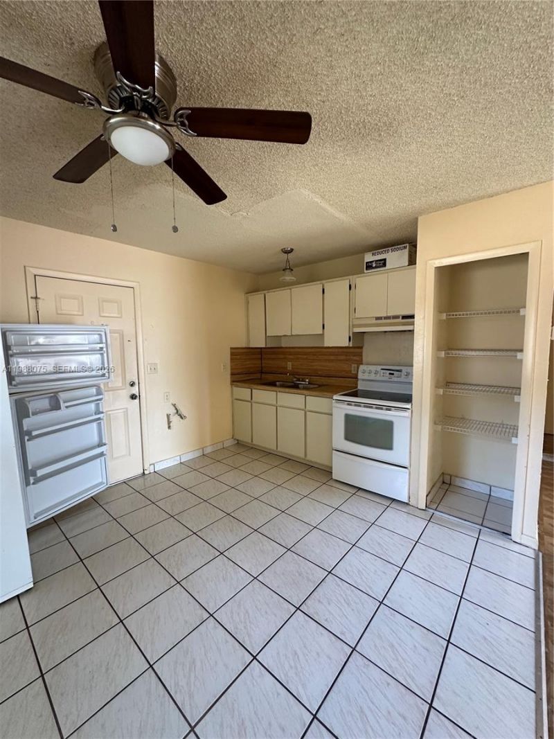 426 Las Palmas , Avon Park, FL 33825 Photo