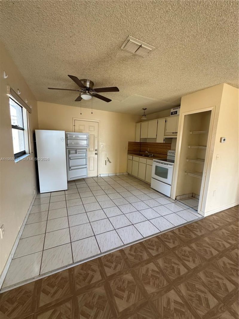 426 Las Palmas , Avon Park, FL 33825 Photo