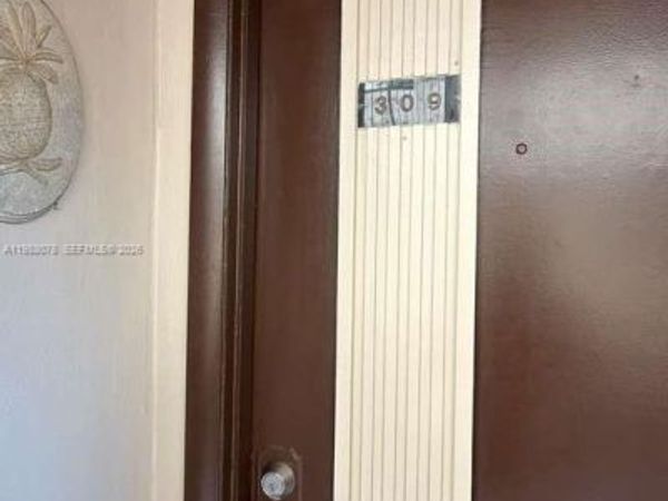 8420 SW 133rd Ave Rd , Unit 309, Miami, FL 33183