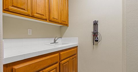 3210 Lori Ct, Roseville, CA 95747 Photo