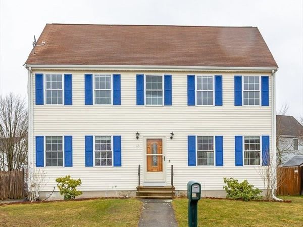 115 Forge River Pkwy, Raynham, MA 02767