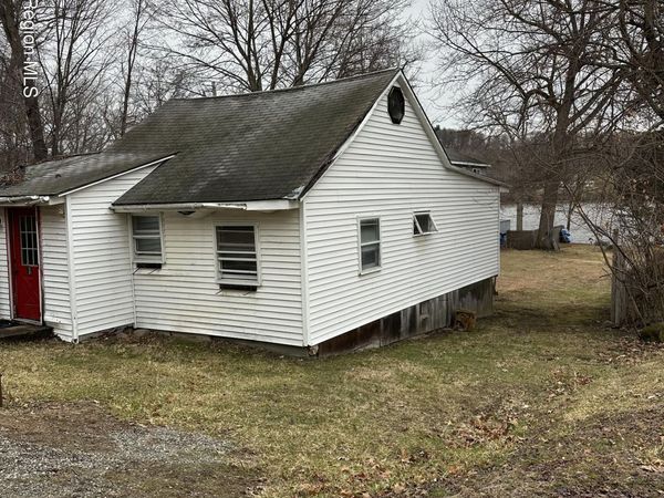 30 Rose Street, Niverville, NY 12130