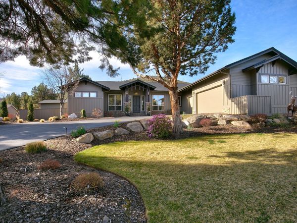 10258 Sundance Ridge Loop, Redmond, OR 97756