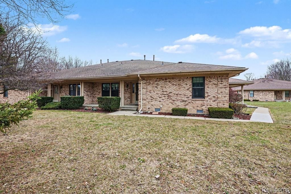 33524 Meldrum Street, Chesterfield Township, MI 48047 Main Photo