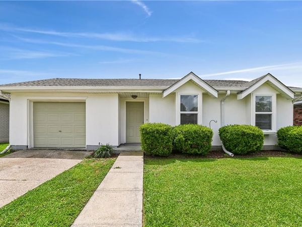 2445 TAFFY Drive, Kenner, LA 70065