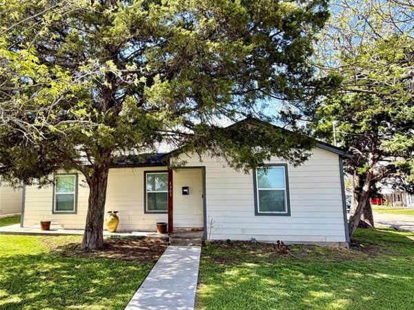 4301 Bagby Avenue, Waco, TX 76711