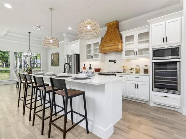 128 Saint Andrews Drive E, Mabank, TX 75156