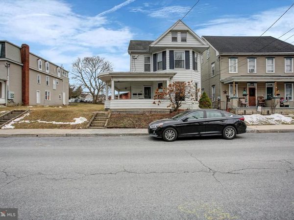 230 W SECOND STREET , WAYNESBORO, PA 17268
