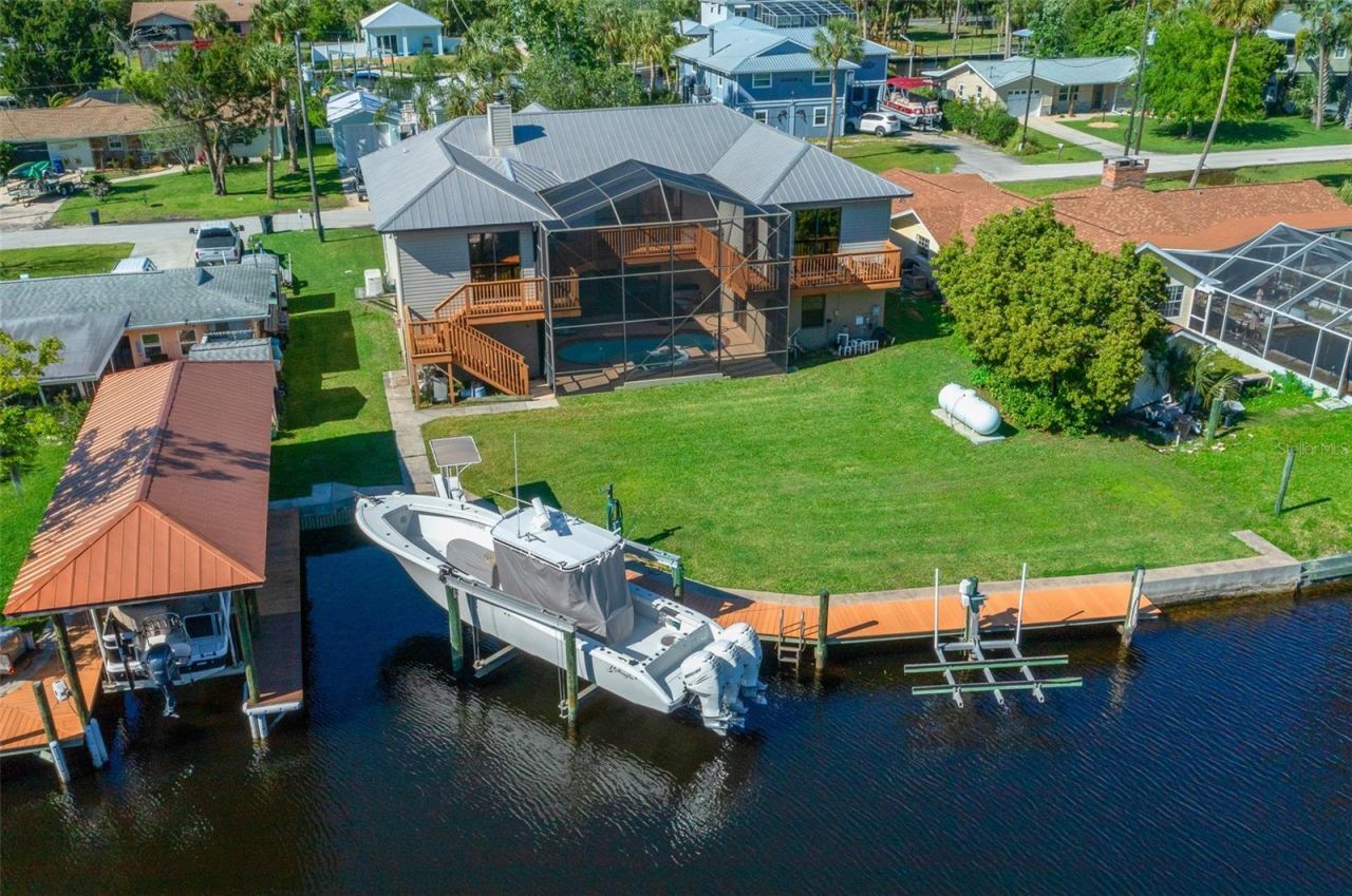 2050 NW 18th Street, Crystal River, FL 34428 Photo