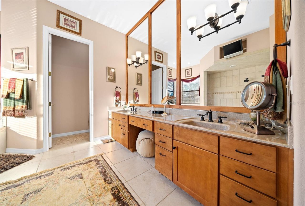 2050 NW 18th Street, Crystal River, FL 34428 Photo