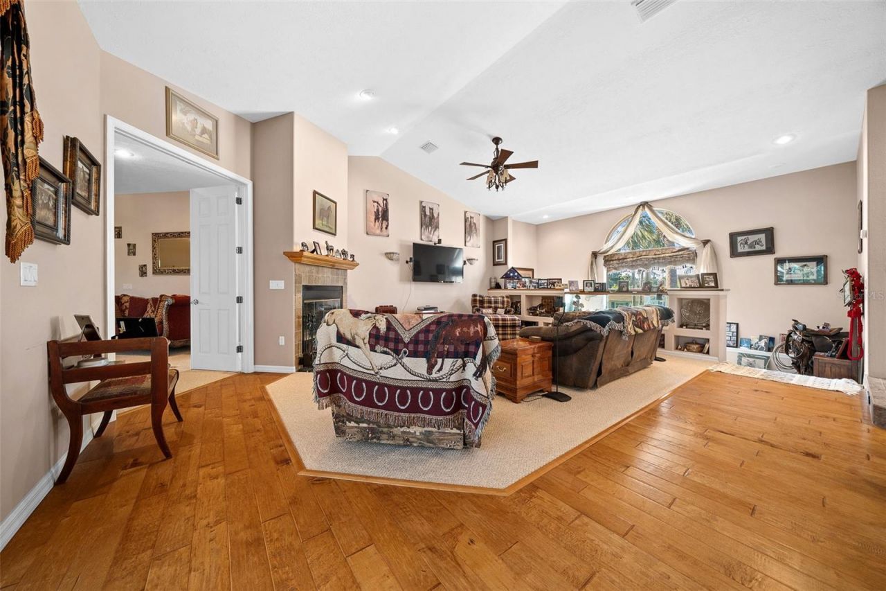 2050 NW 18th Street, Crystal River, FL 34428 Photo