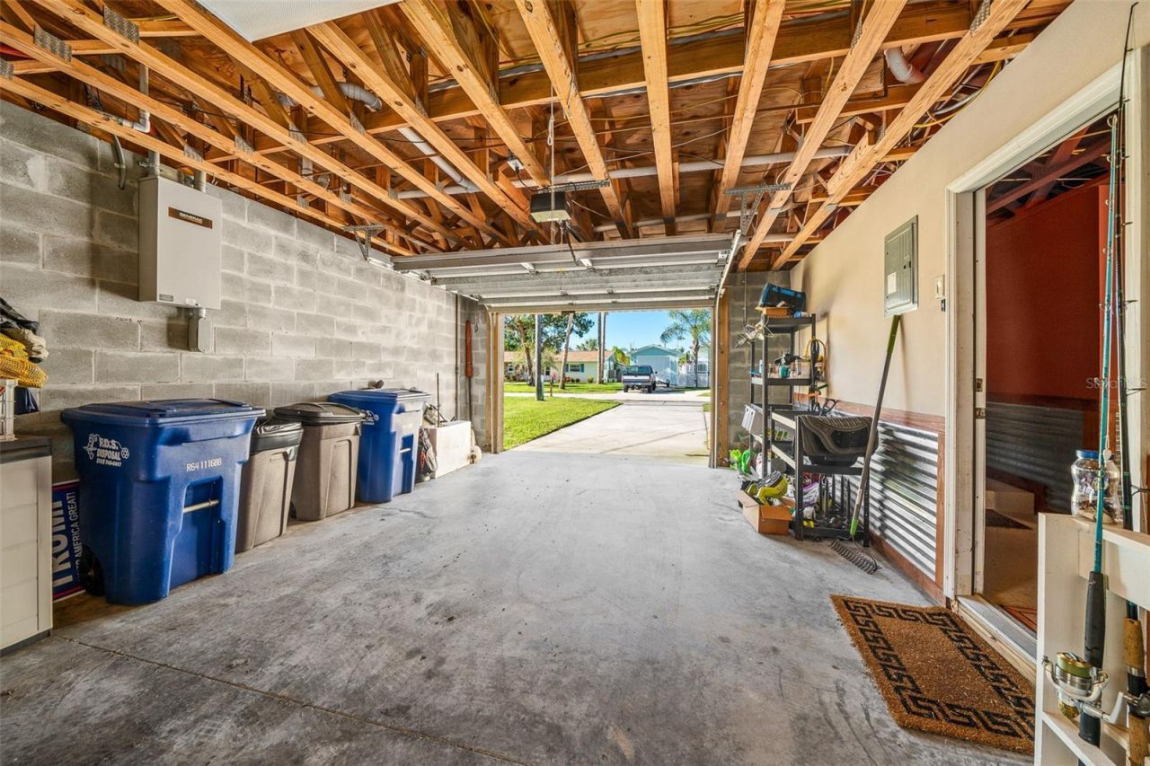 2050 NW 18th Street, Crystal River, FL 34428 Photo