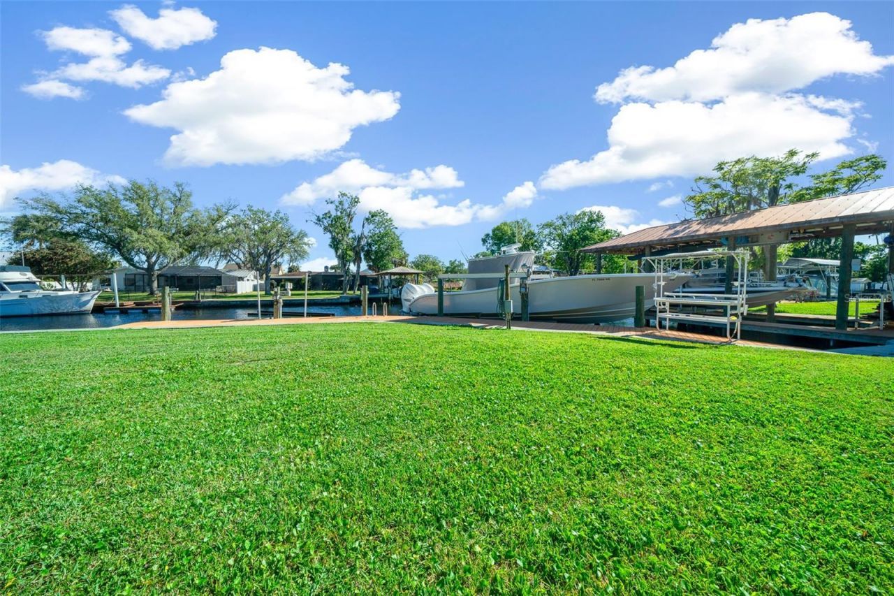 2050 NW 18th Street, Crystal River, FL 34428 Photo