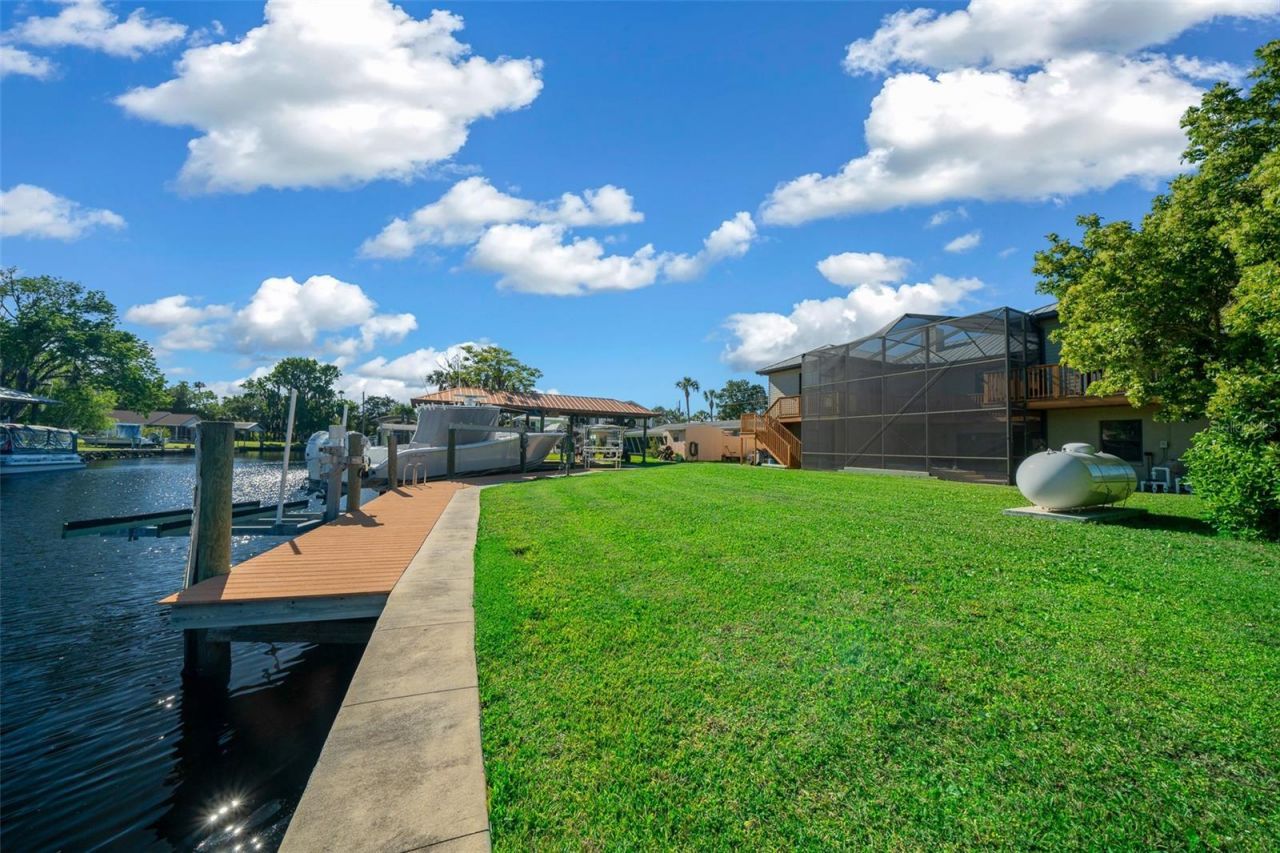 2050 NW 18th Street, Crystal River, FL 34428 Photo