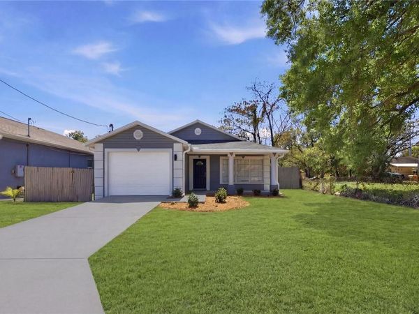 3407 E POWHATAN AVENUE , TAMPA, FL 33610