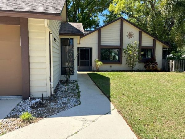 2486 BAY BERRY DRIVE , CLEARWATER, FL 33763