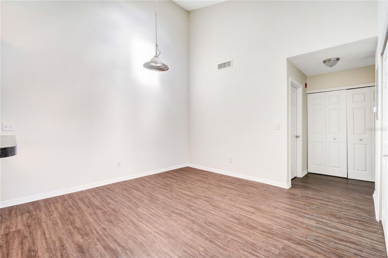 145 N Pearl Lake Causeway , Unit 202, Altamonte Springs, FL 32714 Photo