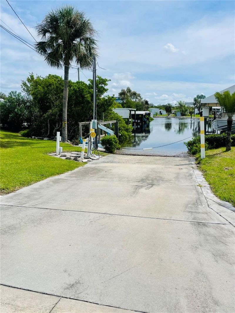 138 Pennsylvania Street , Palmetto, FL 34221 Photo