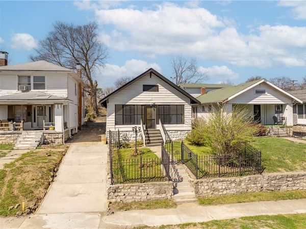 3506 Askew Avenue, Kansas City, MO 64128