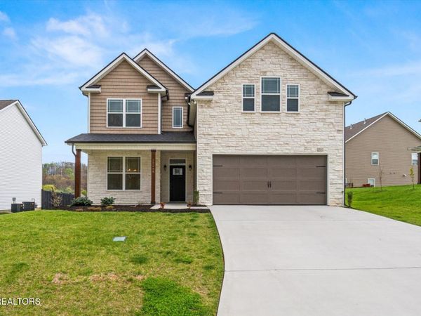 12668 Myrtle Ridge Lane, Knoxville, TN 37932