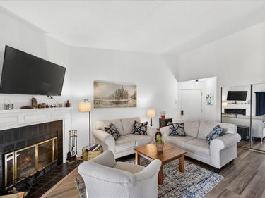 7555 W 110th Street, Bloomington, MN 55438