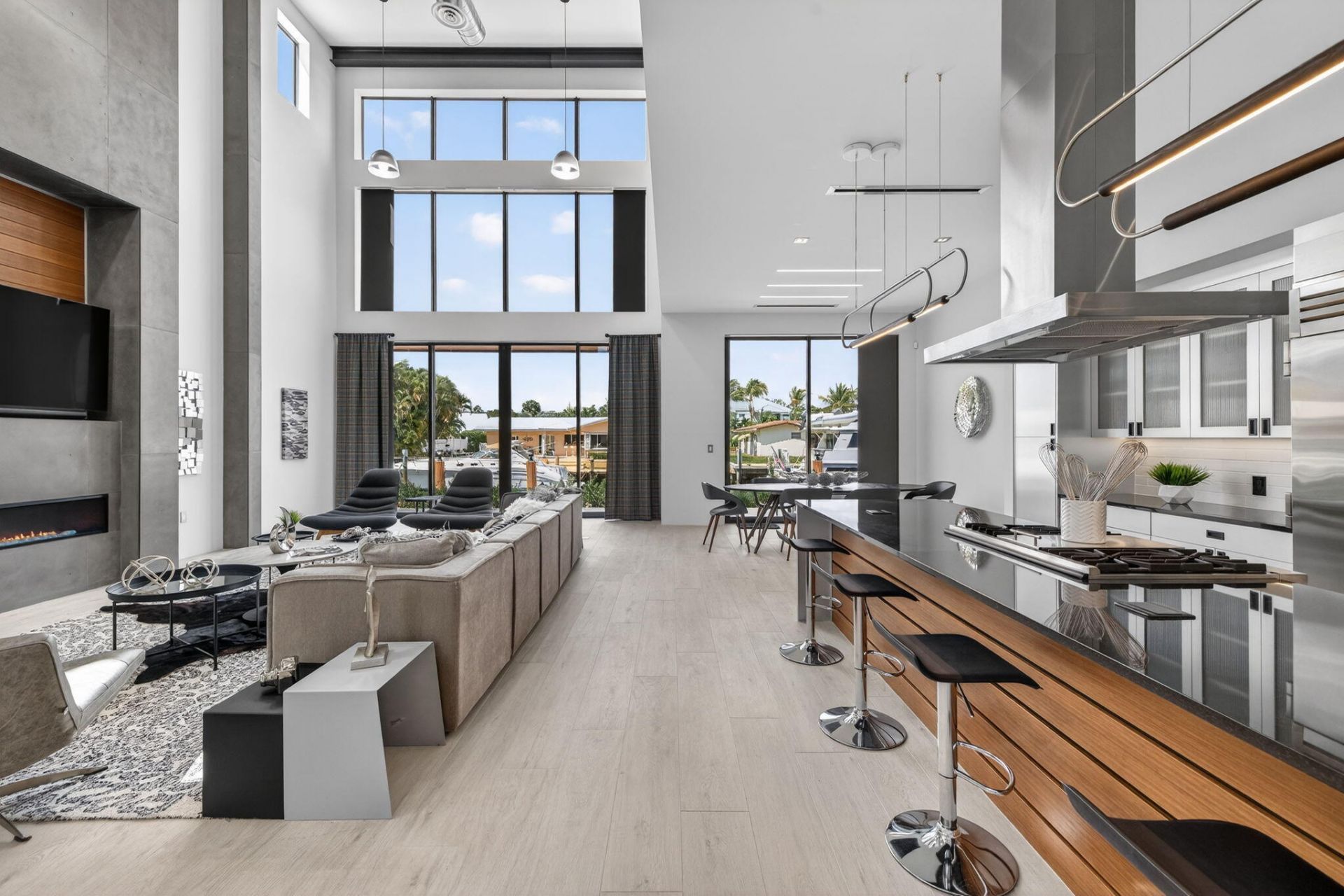 5211 NE 32nd Avenue, Fort Lauderdale, FL 33308 Photo