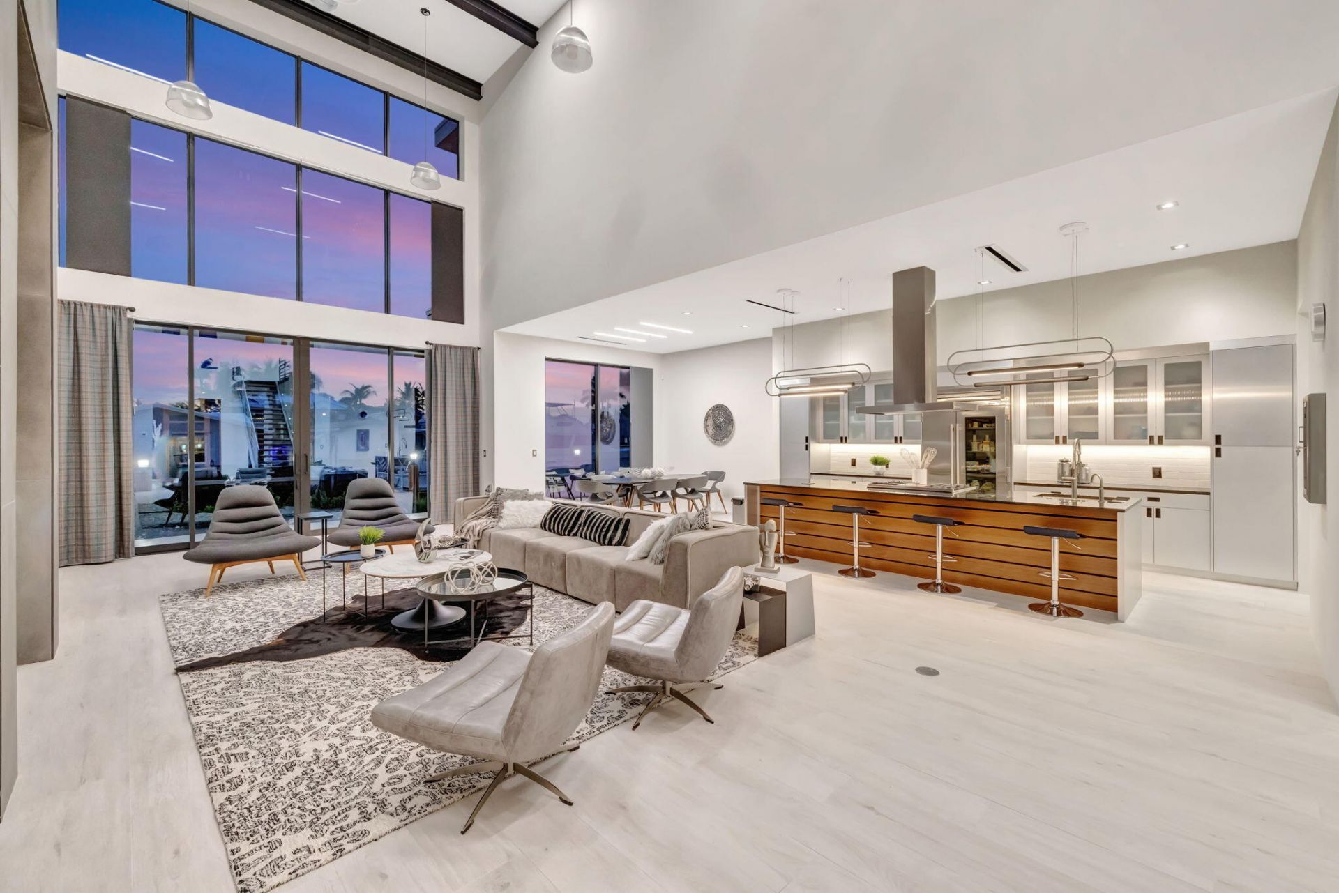 5211 NE 32nd Avenue, Fort Lauderdale, FL 33308 Photo