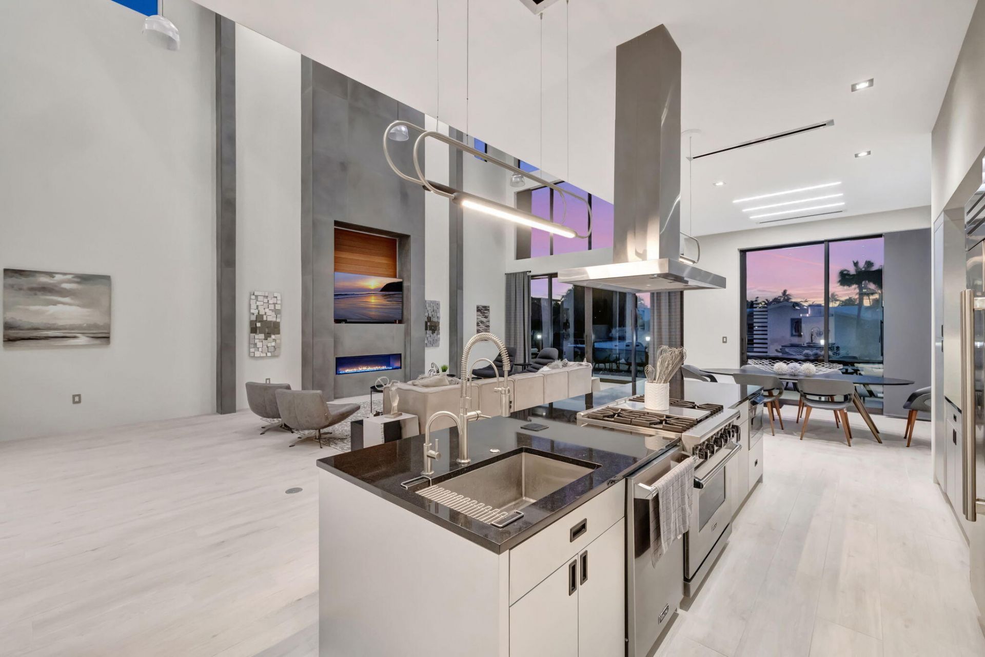 5211 NE 32nd Avenue, Fort Lauderdale, FL 33308 Photo