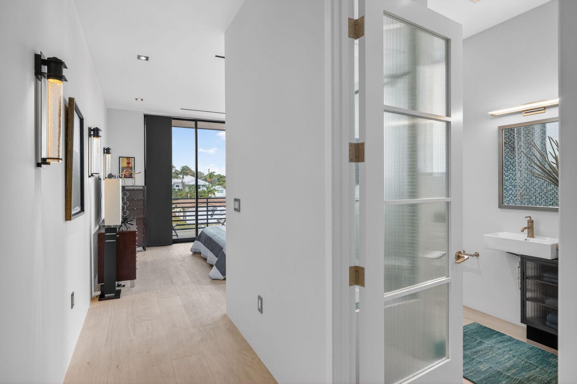 5211 NE 32nd Avenue, Fort Lauderdale, FL 33308 Photo