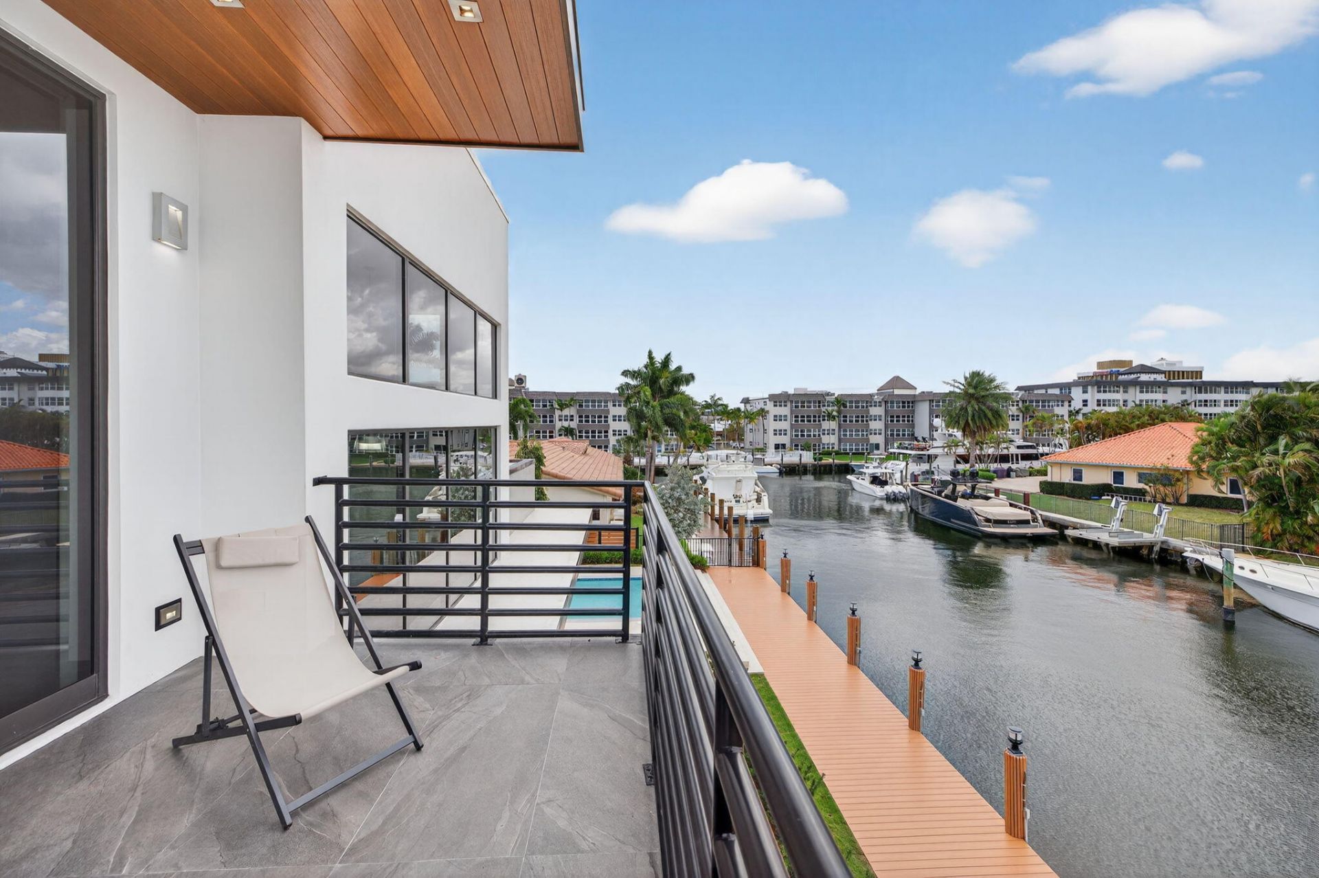 5211 NE 32nd Avenue, Fort Lauderdale, FL 33308 Photo