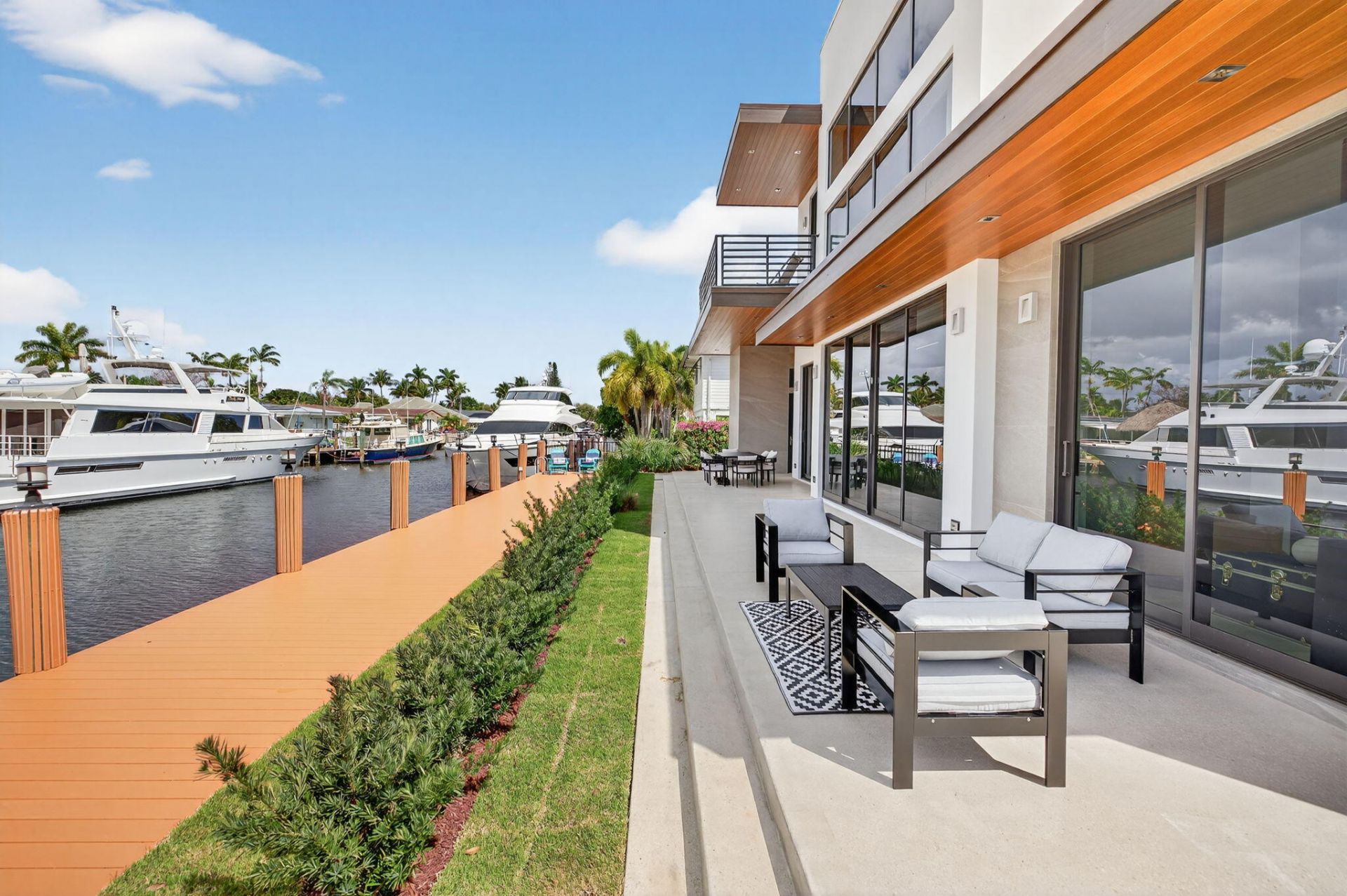 5211 NE 32nd Avenue, Fort Lauderdale, FL 33308 Photo