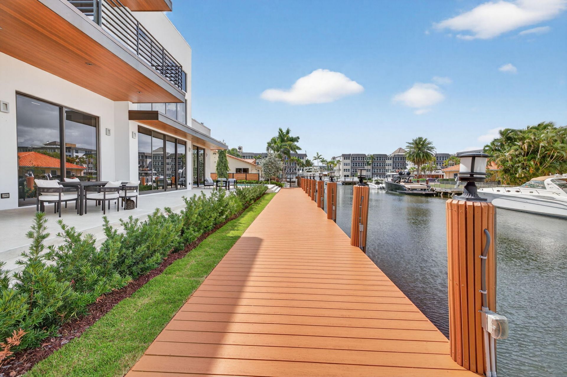 5211 NE 32nd Avenue, Fort Lauderdale, FL 33308 Photo