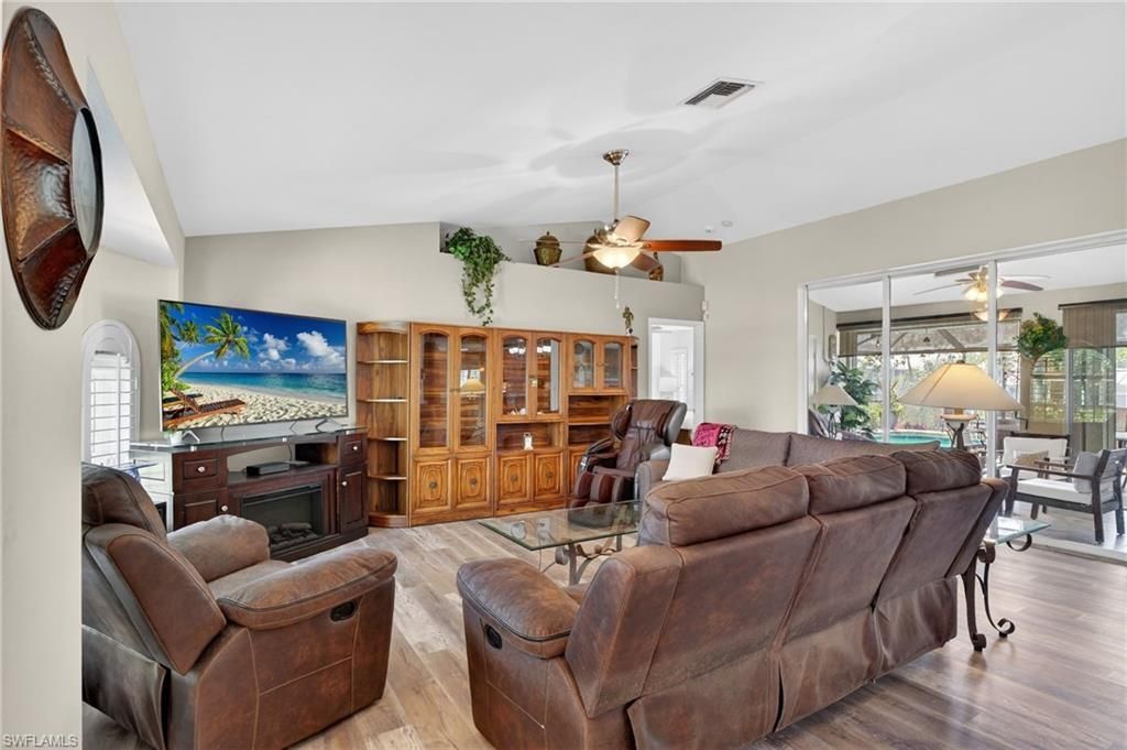 8518 Cypress Dr S, Fort Myers, FL 33967 Photo