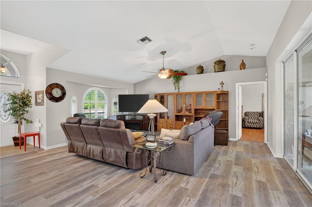 8518 Cypress Dr S, Fort Myers, FL 33967 Photo