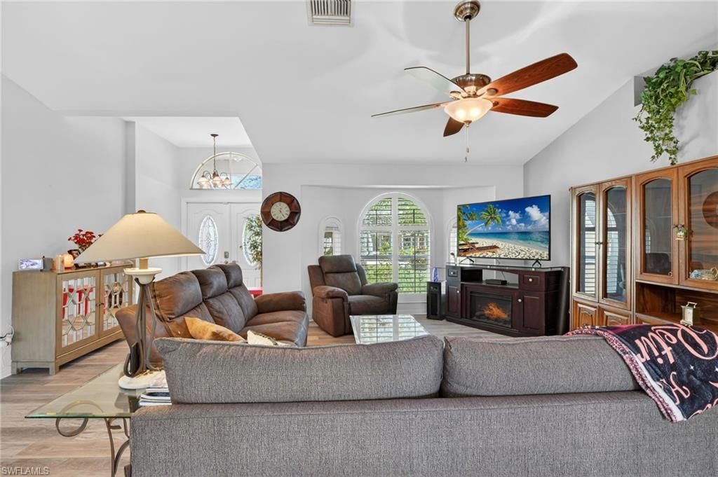8518 Cypress Dr S, Fort Myers, FL 33967 Photo