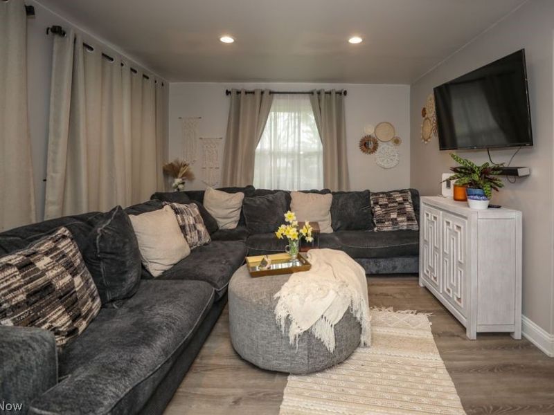 10676 Holcomb Road, Newton Falls, OH 44444 Photo 12