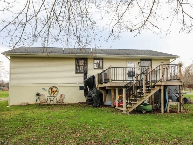 10676 Holcomb Road, Newton Falls, OH 44444 Photo 6
