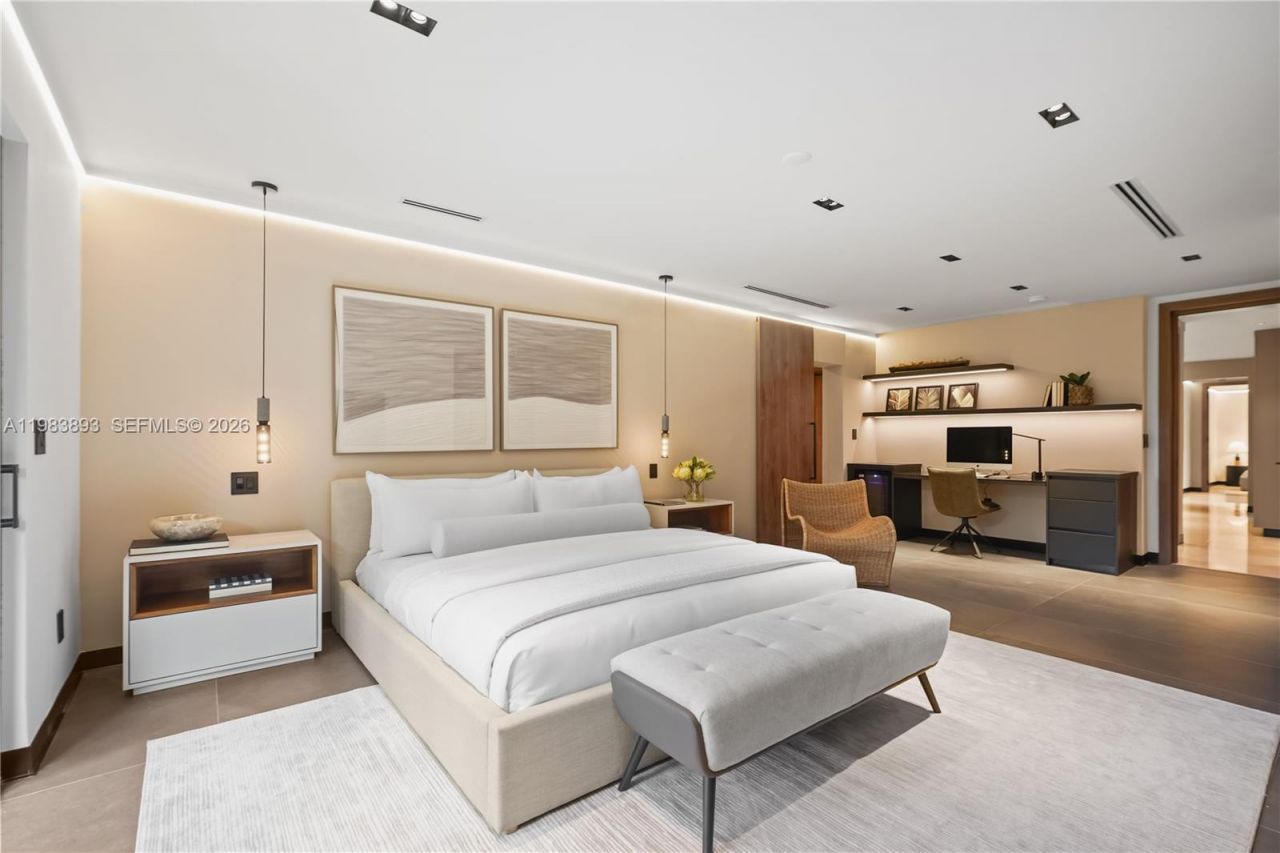 20020 NE 21st Ct , Miami, FL 33179 Photo