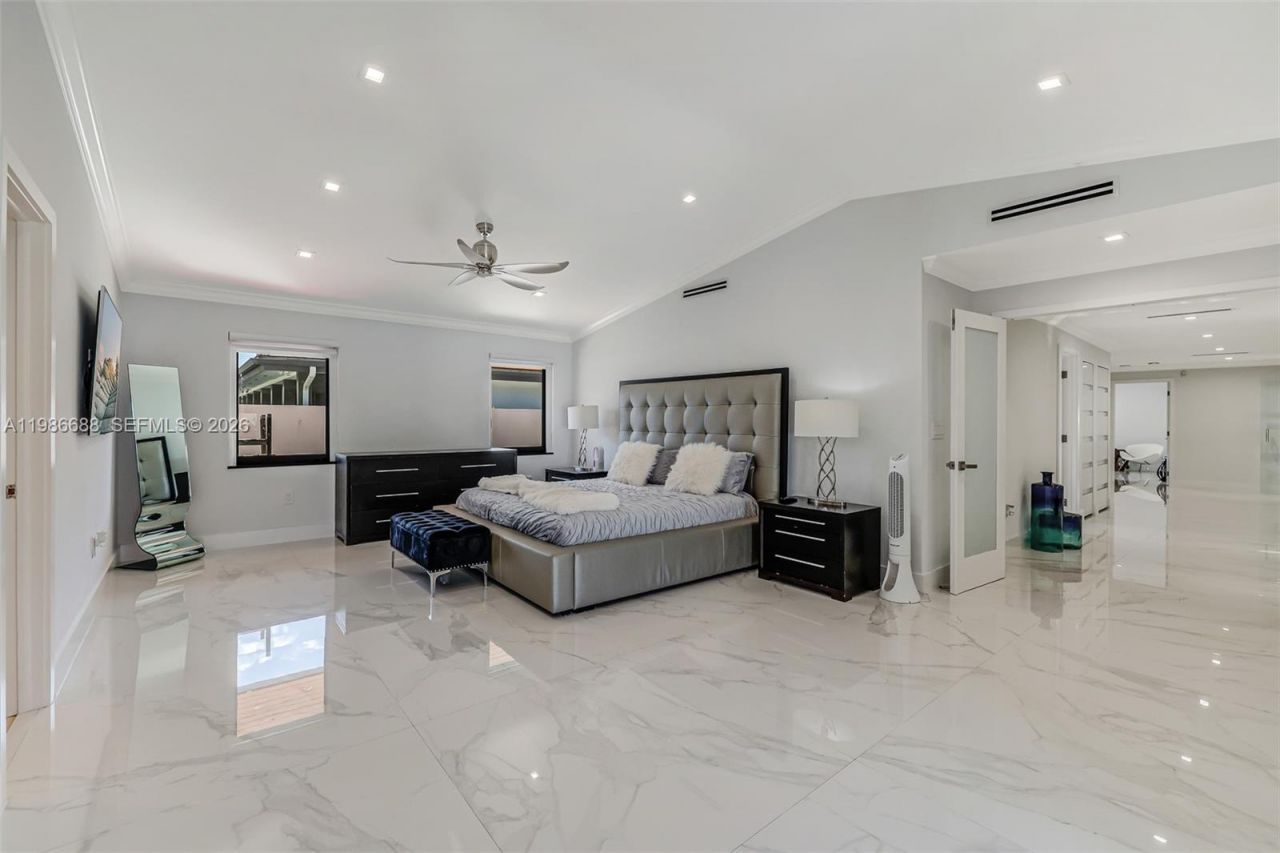 13801 SW 34th St , Miami, FL 33175 Photo