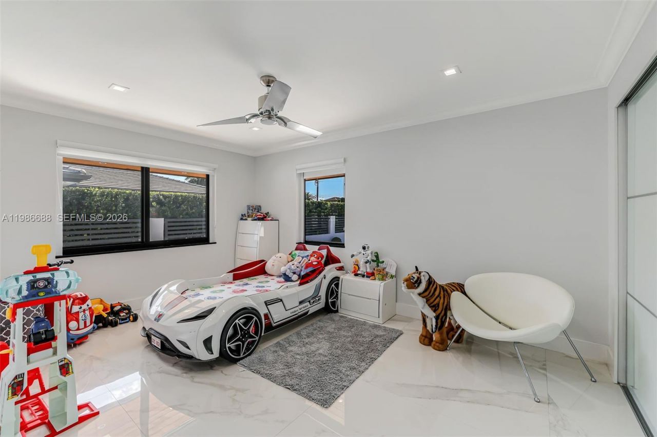 13801 SW 34th St , Miami, FL 33175 Photo