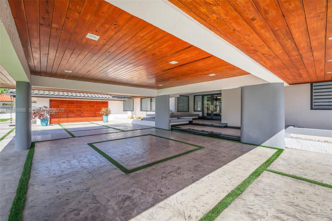 13801 SW 34th St , Miami, FL 33175 Photo