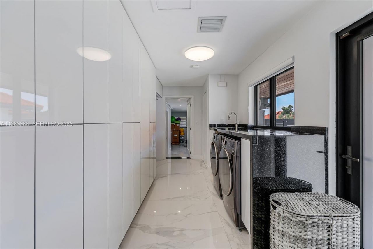 13801 SW 34th St , Miami, FL 33175 Photo